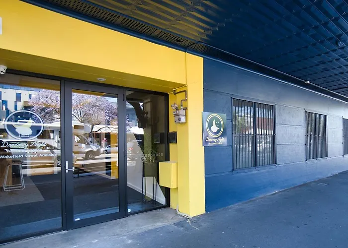 Dreamy Stays Accommodation - Private Rooms With Shared Bathrooms